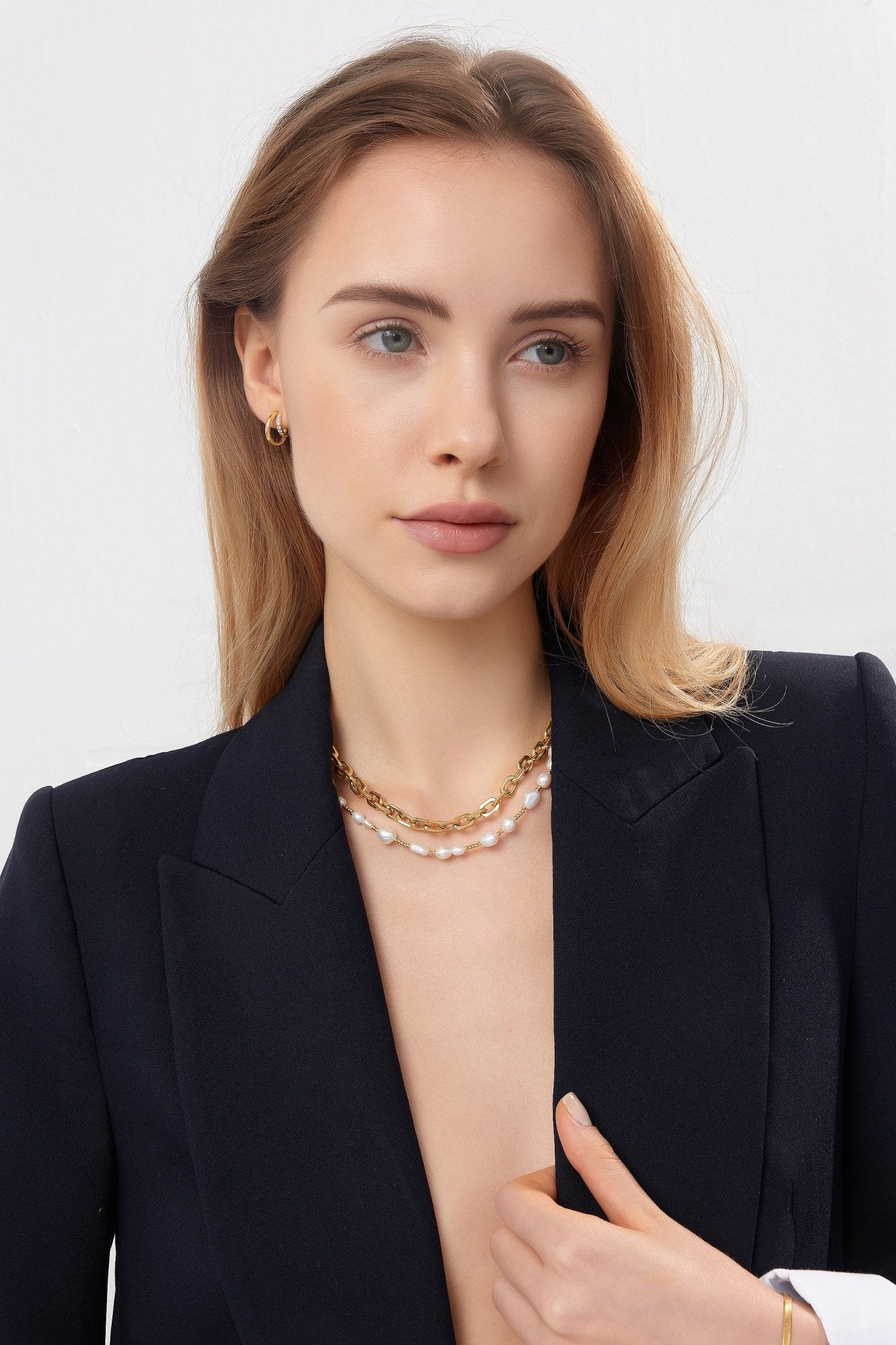 Beaded Pearl Necklace (Unisex) - Image 7