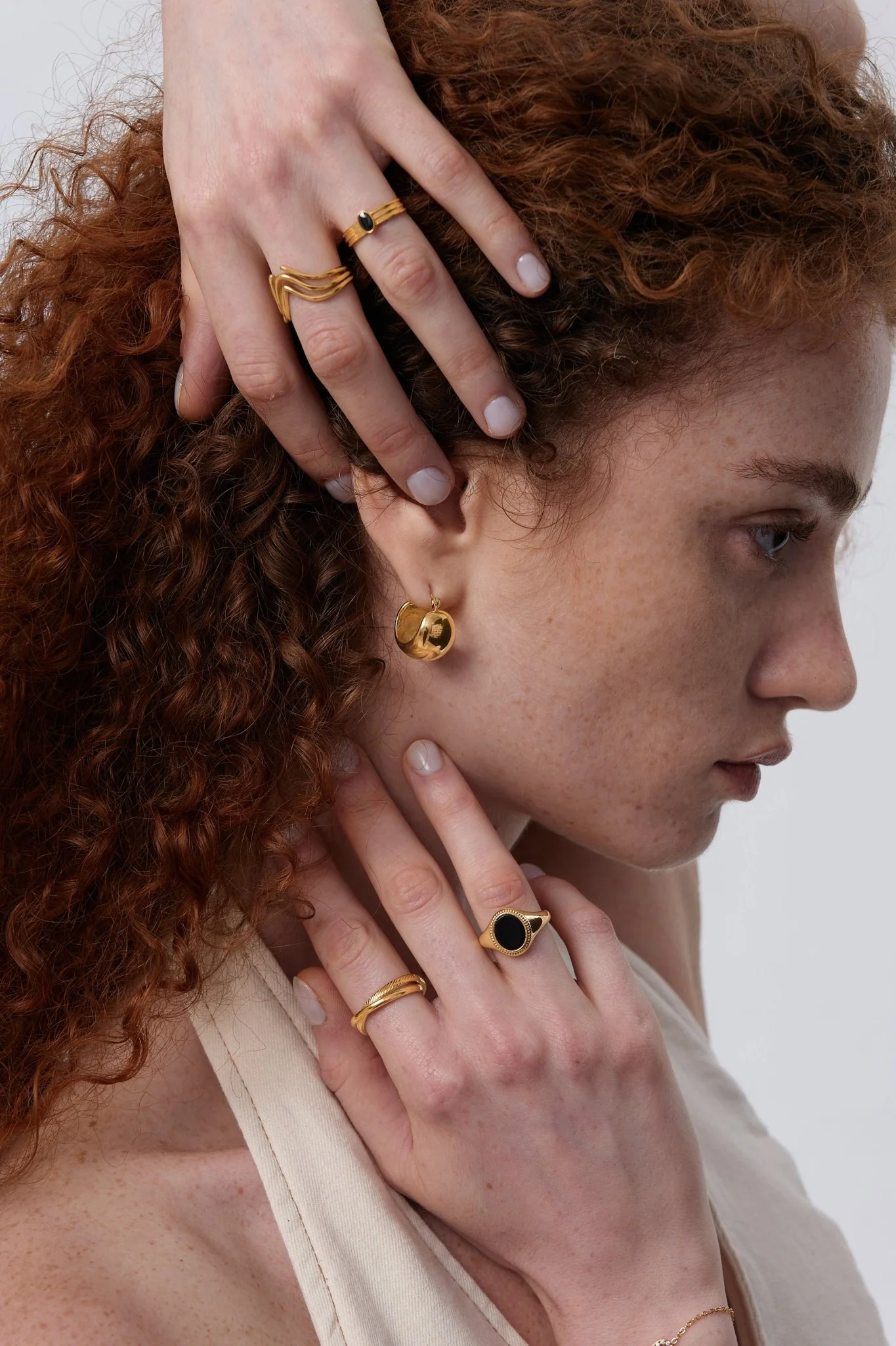 Black Agate Oval Signet Ring - Image 6