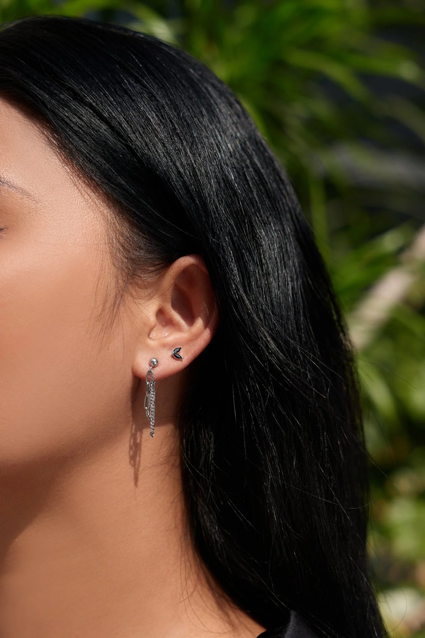 Cynthia Chain Earrings - Image 5
