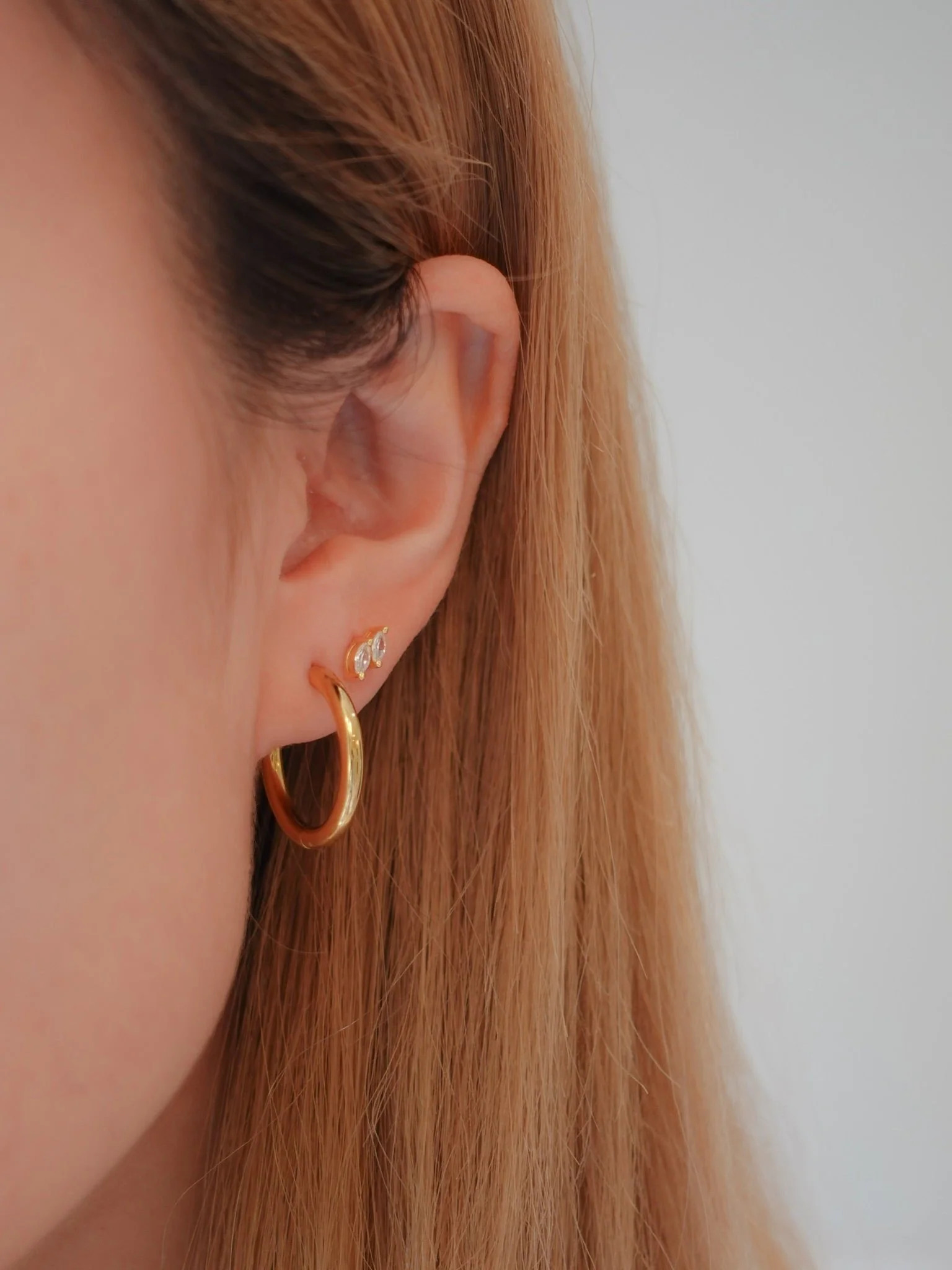 Everyday Seamless Hoops Gold Bundle - Image 3