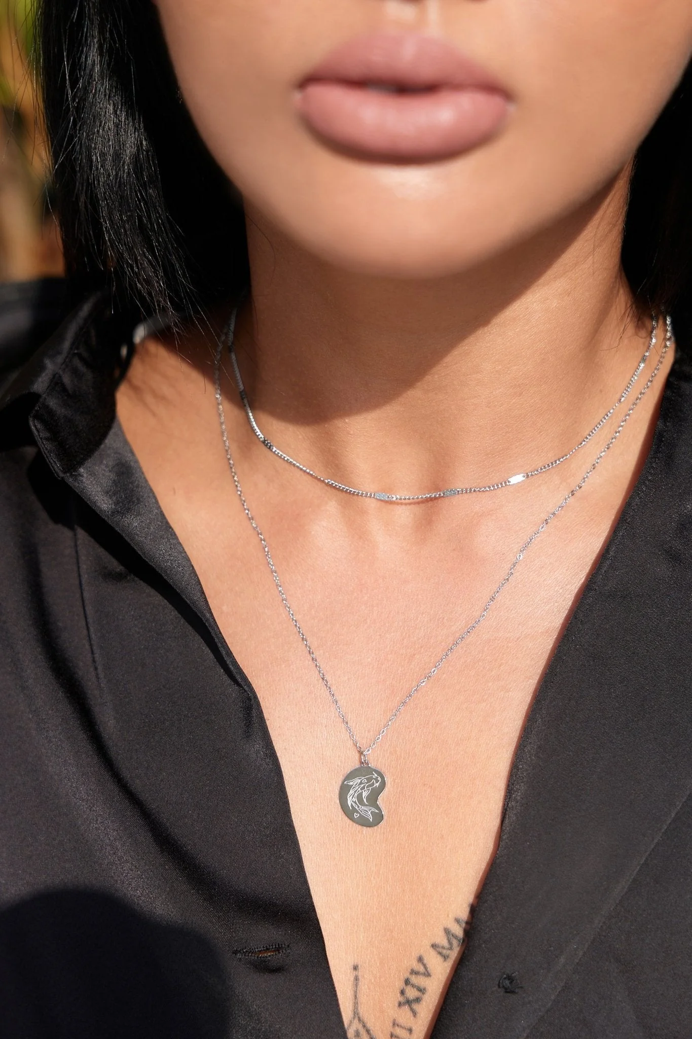 Hammered Chain Necklace - Image 4