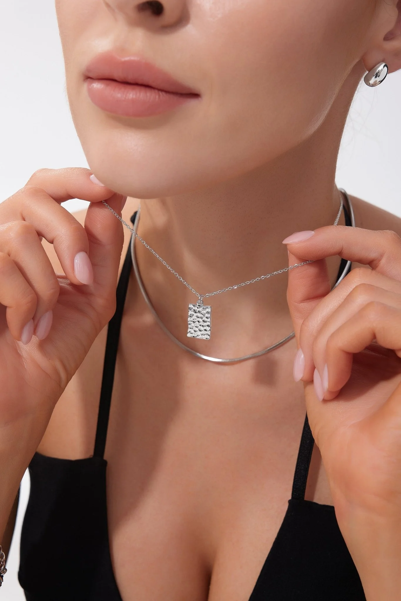 Hammered Pendant Necklace (Greek Inspired Collection) - Image 4