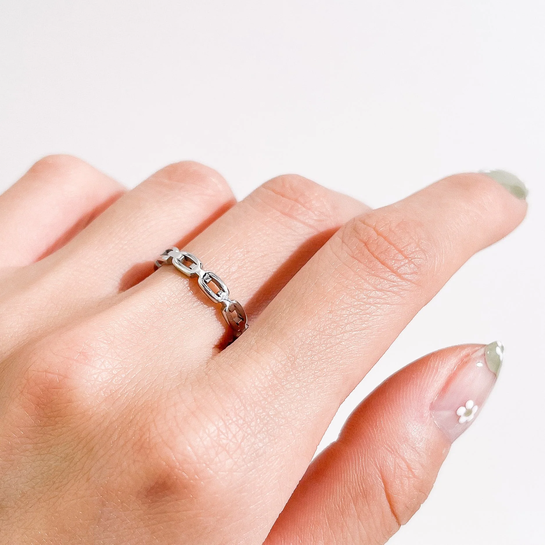 Layla Ring in Silver - Image 3