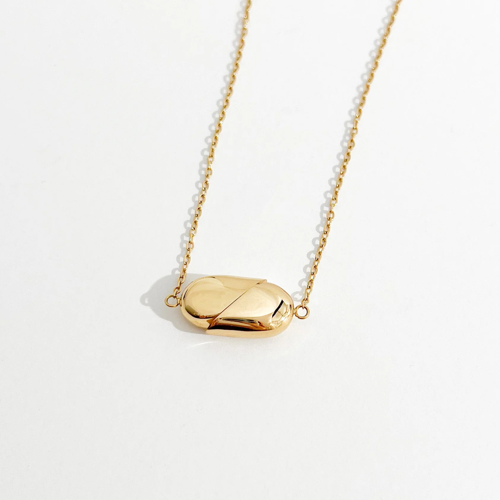 Magnetic Heart Necklace - Image 6