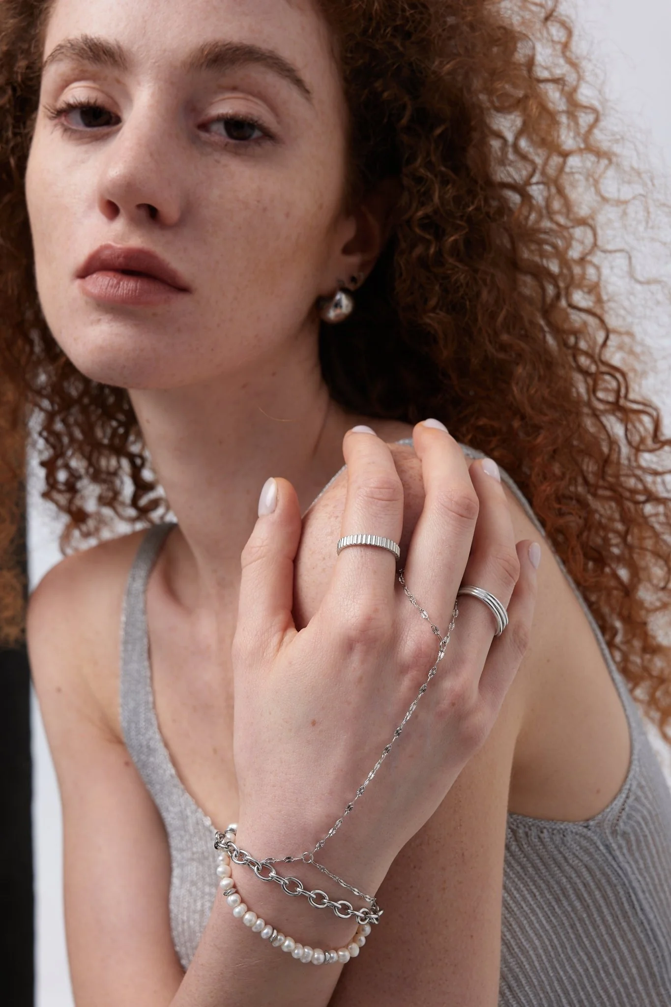 Sequin Hand Chain - Image 3