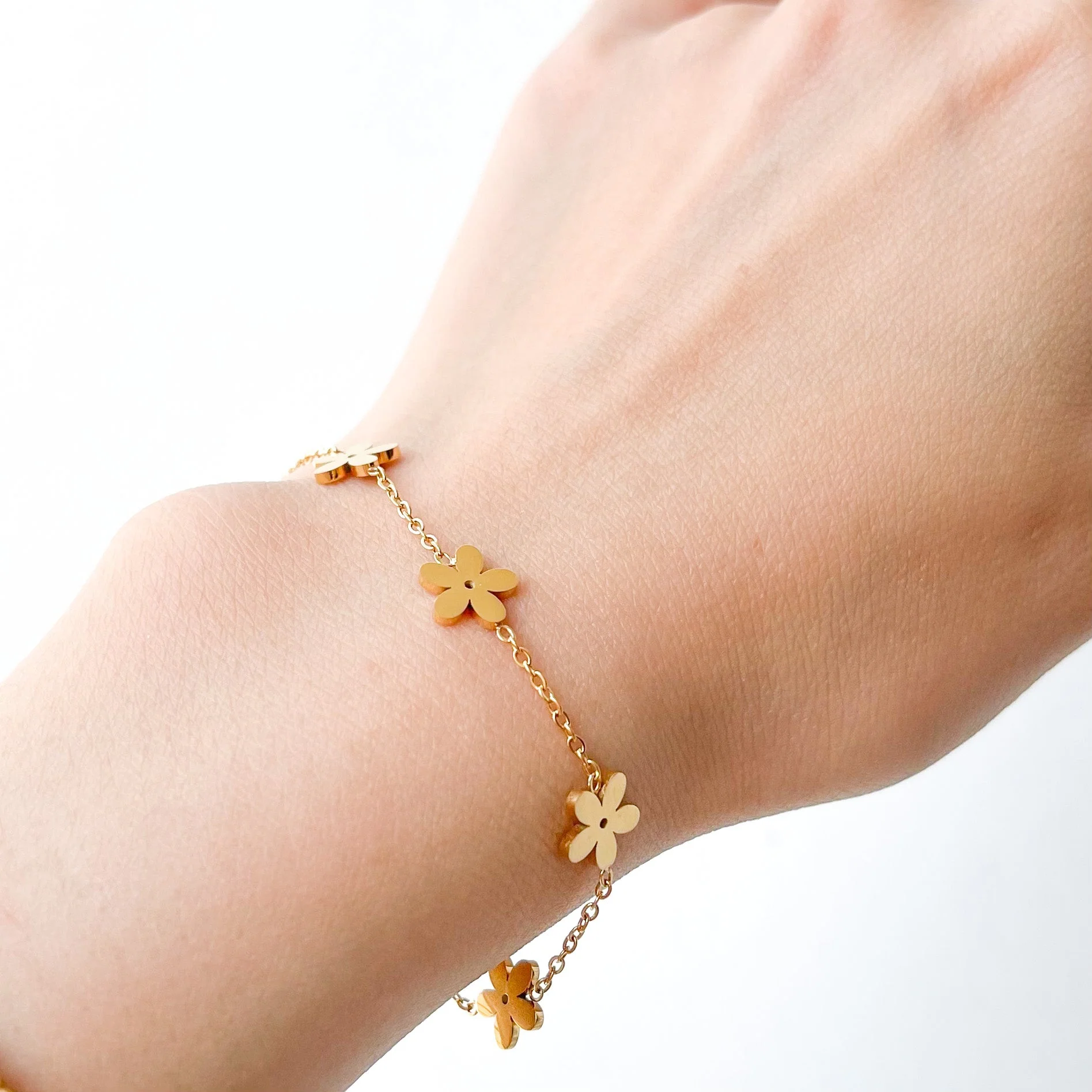 Simply Floral Bracelet - Image 3