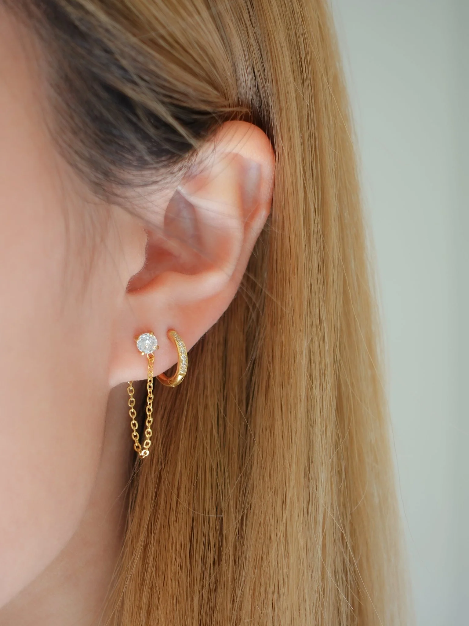 Single Gem Chain Gold Earrings - Image 5