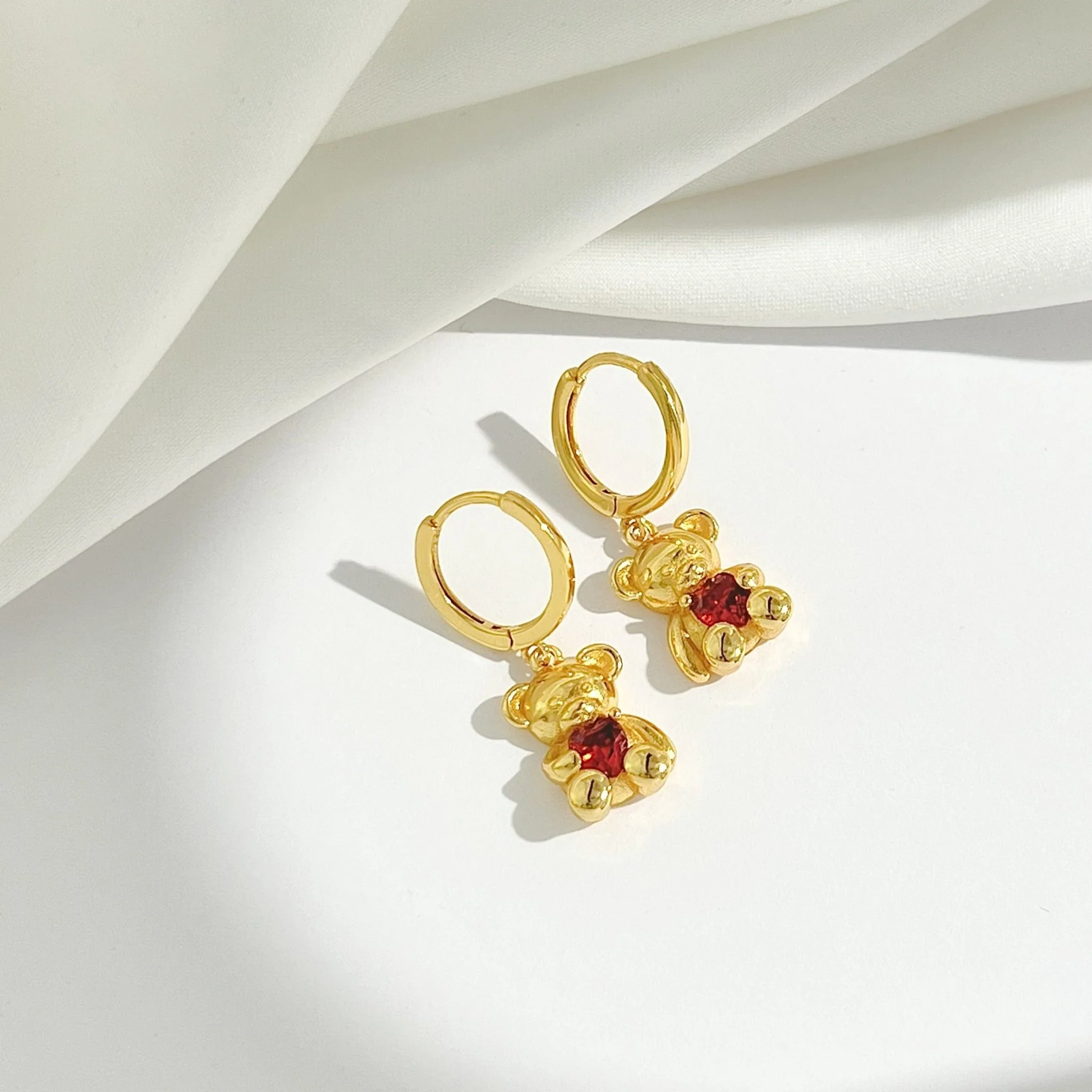 Teddy Huggies in Gold - Image 3