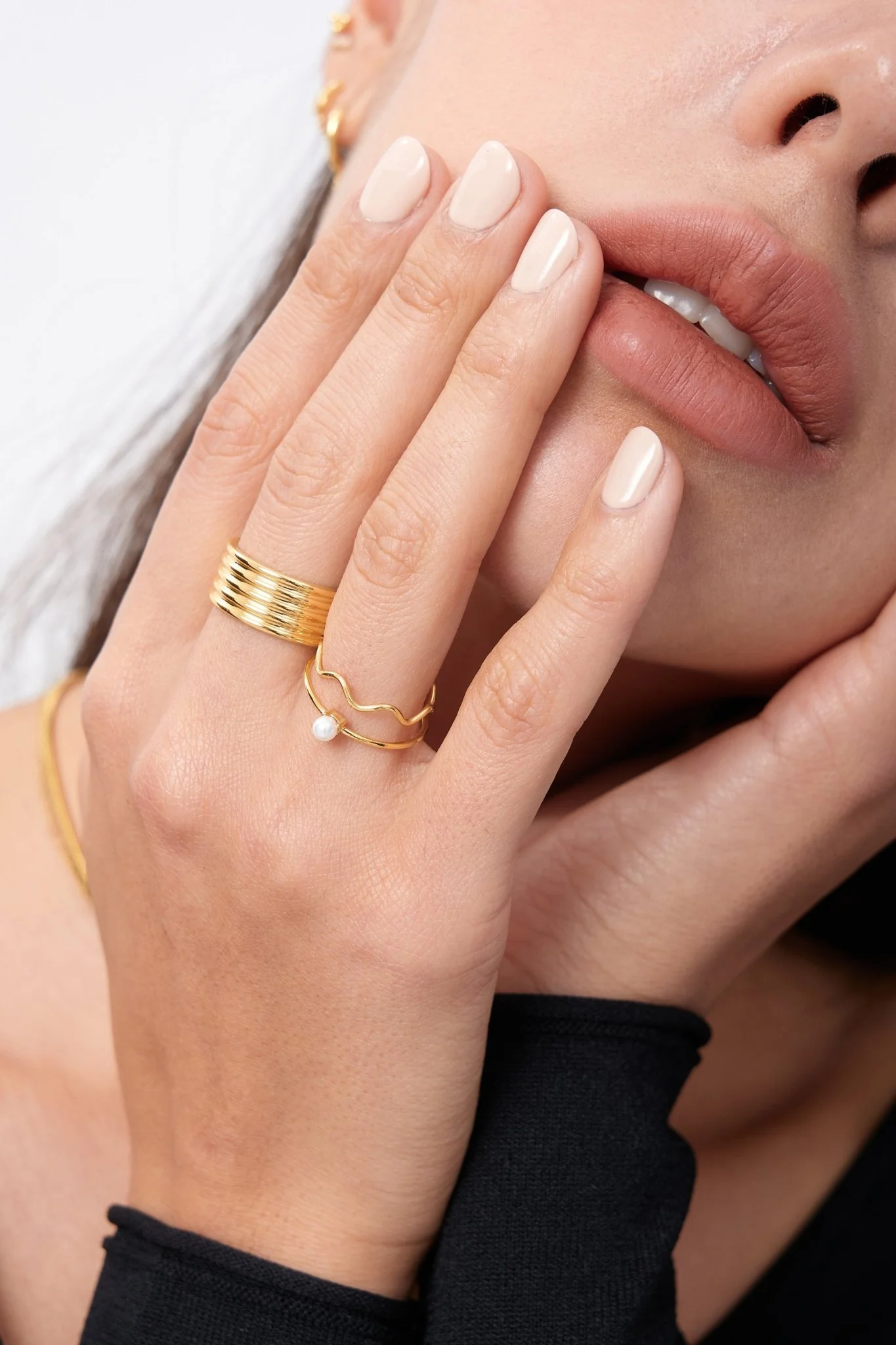 The Maeve Ribbed Ring - Image 6